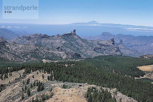 Erhöhte Ansicht der Berglandschaft  Gran Canaria  Kanarische Inseln  Spanien