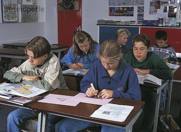 Studierende im Klassenzimmer  Niederlande
