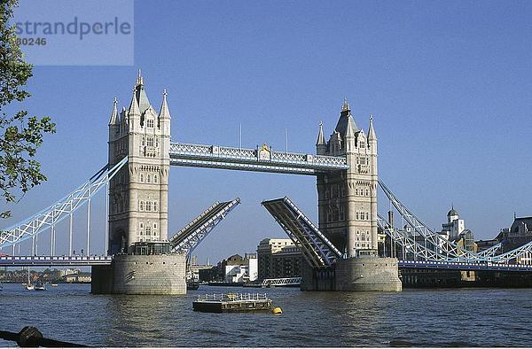 Brücke über Fluss  Themse  Tower Bridge  London  England
