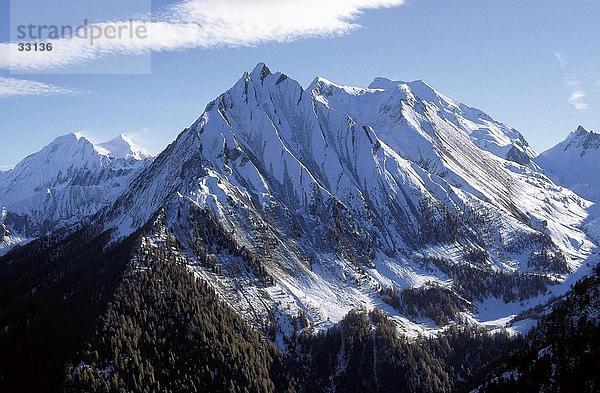 Schneebedeckte Gebirge  Pfitscher Tal  Wilde Kreuzspitze  Zillertaler Alpen  Südtirol  Italien