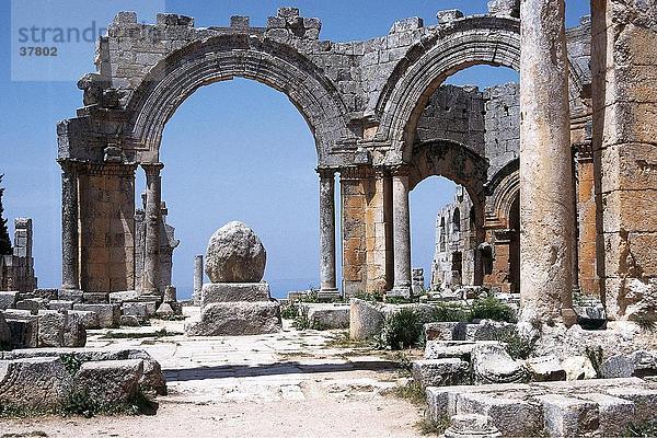 Ruine der Kirche  Kloster St. Simeon  Syrien