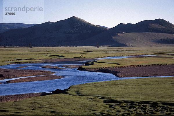 Fluss  der durch Landschaft  unabhängige Mongolei