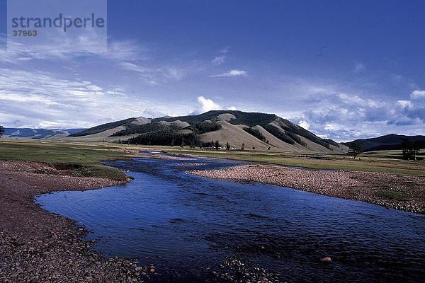 Fluss  der durch Landschaft  unabhängige Mongolei