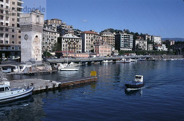 Gebäuden Waterfront  Savona  Cinque Terre  Ligurien  Italien