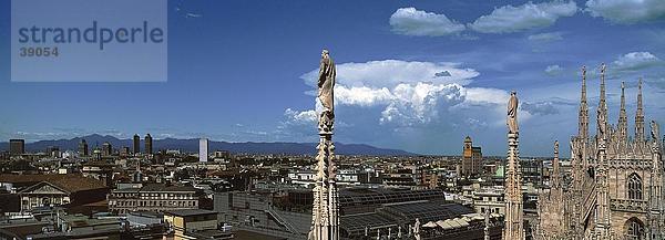 Skulptur der Kathedrale  Duomo  Mailand  Italien