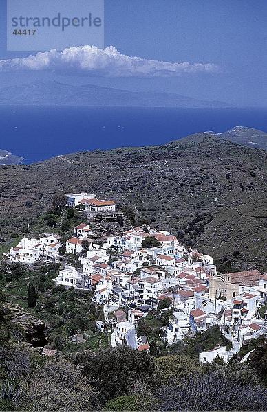hoch oben Hügel Dorf Ansicht Flachwinkelansicht Winkel Griechenland