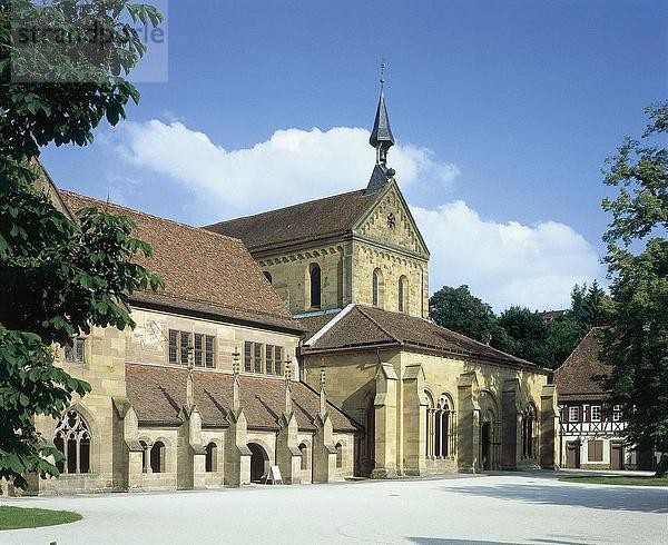 Fassade der Kirche  Konventualen Kirche St. Maria  Maulbronn  Baden-Württemberg  Deutschland