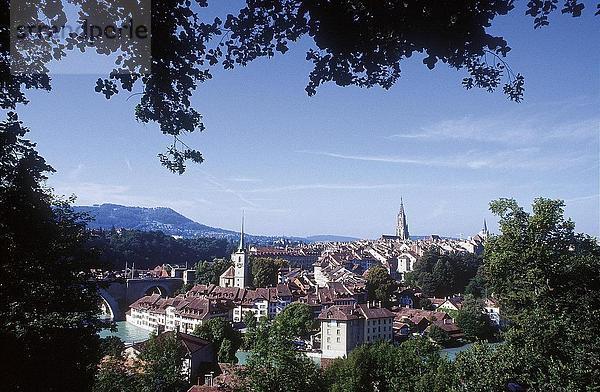 Erhöhte Ansicht der Stadt  Bern  Schweiz