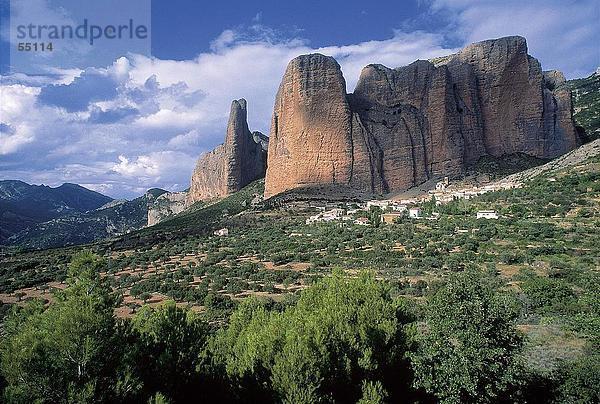 Untersicht Felsformationen  Mallows De Riglos  Huesca  Spanien