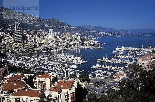 Erhöhte Ansicht der Boote in Marina  Monte Carlo  Monaco