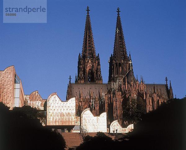 Untersicht Kirche  Köln  Deutschland  Europa