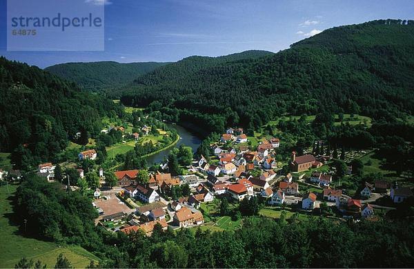 hoch oben Wald Dorf Ansicht Flachwinkelansicht Winkel Deutschland