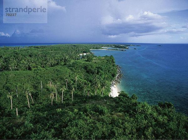 Erhöhte Ansicht der Küste  Malapascua Island  Cebu  Philippinen