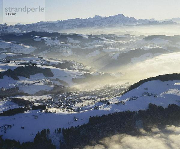 10040900  Appenzell  nebligen  Eggersriet  Panorama  Santis  Schweiz  Europa  St. Gallen  in Front  vor  Winter