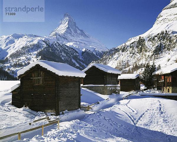 10048971  Bergpanorama  Straße  Matterhorn  Sehenswürdigkeit  Berg  Schweiz  Europa  Scheunen  Schweiz  Europa  Wallis