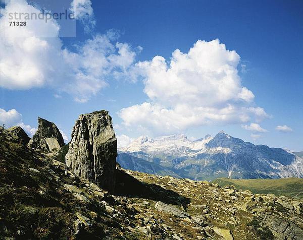 10049519  Berge  Alpen  Alps  Landschaft  Fels  Klippe  Graubünden  Graubünden  Bergpanorama  Runde Horn  Schweiz  Euro