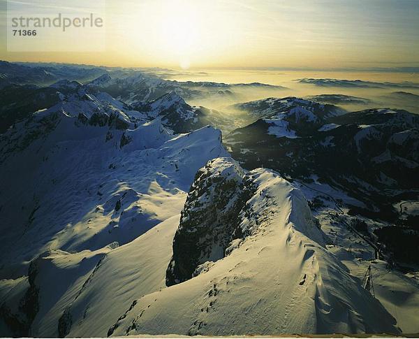 10055819  Appenzell  Bergpanorama  Alpen  Gebirge  Landschaft  Santis  Schnee Berge  Schweiz  Europa  Sonnenuntergang