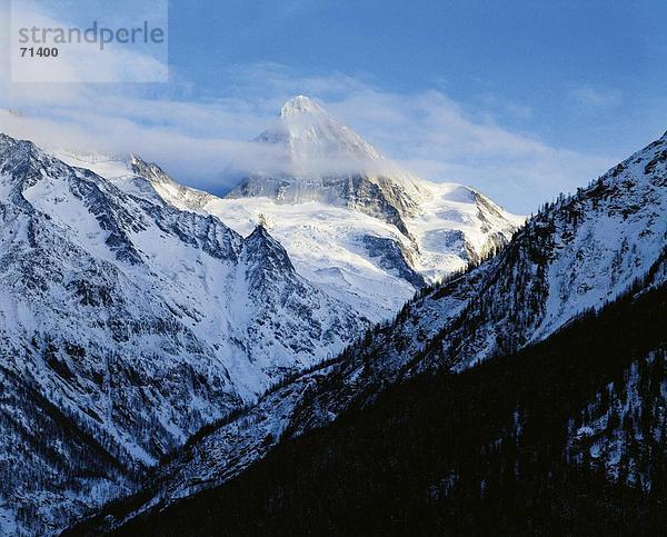 10057065  Gebirge  Berge  Alpen  Alpen  Dent Blanche  Landschaft  Schatten  Schweiz  Europa  Sonne  Val Hérens  Valai
