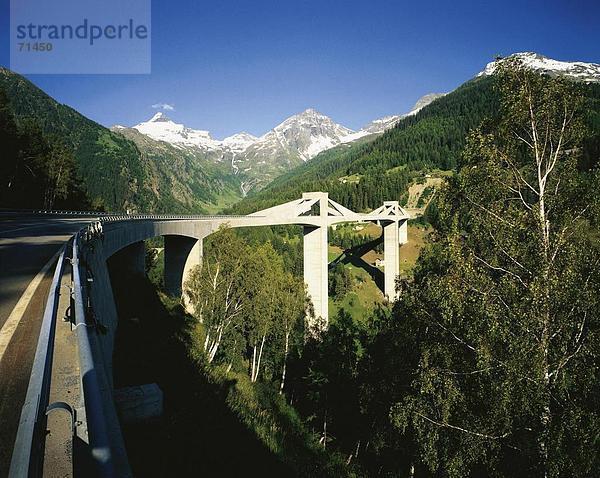 10062306  in Simplon  Gantertal Brücke  Modern  Architektur  Wallis  Schweiz  Europa