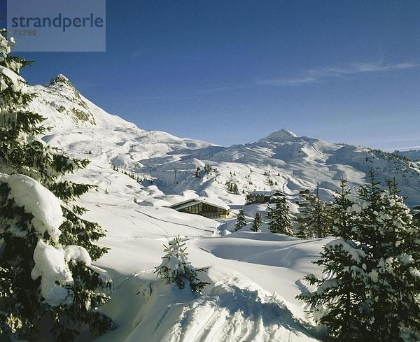 10143793  Berge  Bettmeralp  Dorf  Landschaft  Schweiz  Europa  Skigebiet  Skilifte  Wallis  winter