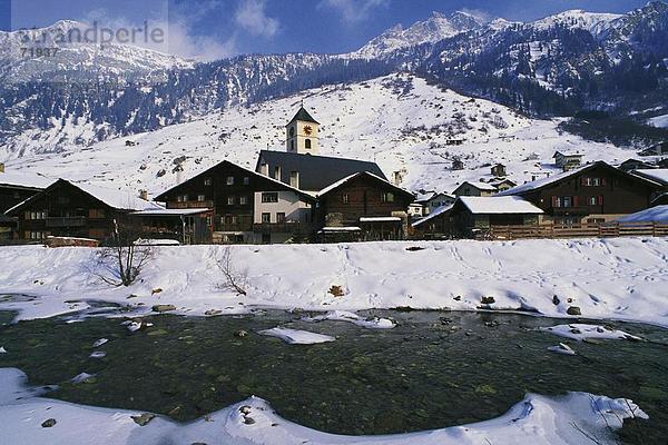 10194792  Ansicht  Berge  River  Fluss  Graubünden  Graubünden  Kirche  Schweiz  Europa  Vals  Valsertal  winter