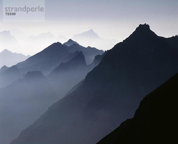 10266956  Alpstein  Appenzell  Gebirge  Landschaft  Gebirge  Dämmerung  Dämmerung  Nebel  Schweiz  Europa  Silhouetten  moo