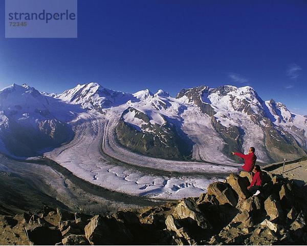 Felsbrocken Europa Berg Mann Steilküste Terrasse Draufsicht Monte Rosa Schweiz