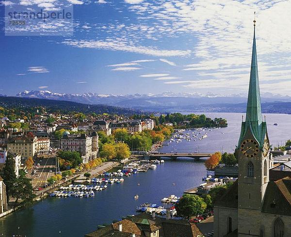 10317944  alpine  Alpen  Fraumünster  Kirche  Limmat  River  Fluss  Schweiz  Europa  See  Meer  Übersicht  Stadt  Stadt  Zürich