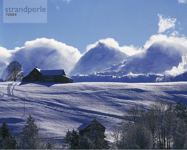10326601  Bauernhof  Berge  Landschaften  Nebel  Schweiz  Europa  St. Gallen  Toggenburg  Winter  Wolken  Wetter