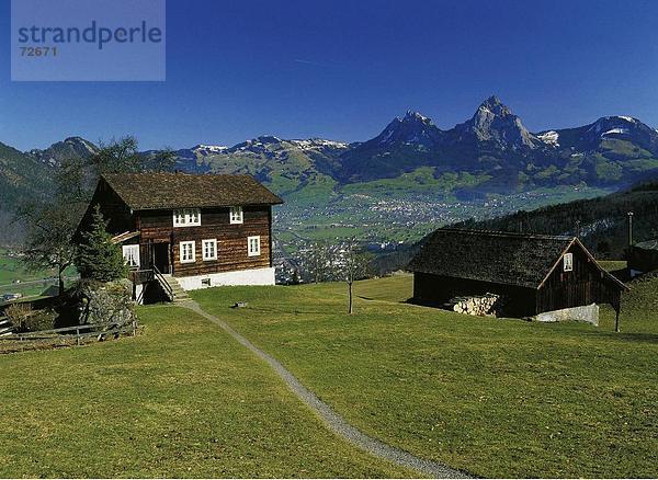 Europa Wohnhaus Gebäude klein groß großes großer große großen Mythologie sehen blicken Schweiz