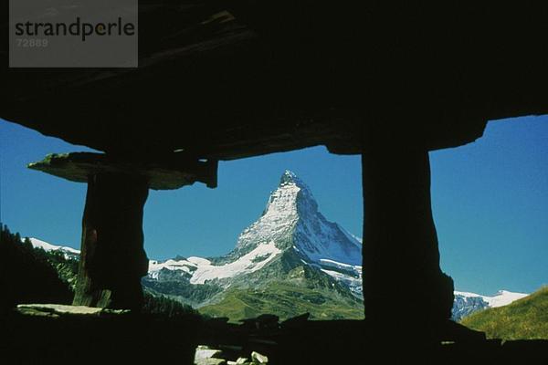 10398513  Ansicht von Stadl  Dach  Matterhorn  Sehenswürdigkeit  Berg  Schweiz  Europa  Kontur  Wallis