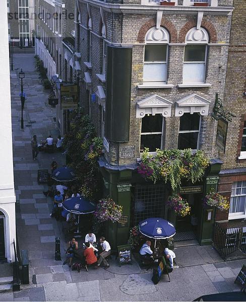 Europa Blume Großbritannien London Hauptstadt Erhöhte Ansicht Aufsicht Straßencafe England Kneipe