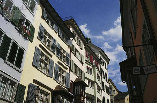 Anschnitt Europa Wohnhaus schneiden Gebäude Stadt Großstadt Fassade Hausfassade Draufsicht Schweiz Zürich