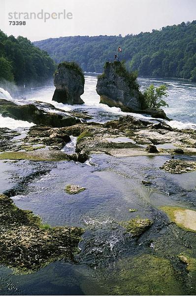 10499871  Felsen  Felsen  Rheinfall  Schaffhausen  Schweiz  Europa  Wasserfall
