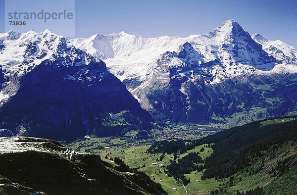 Europa Berg lächeln Alpen Eiger Berner Oberland Kanton Bern Schweiz