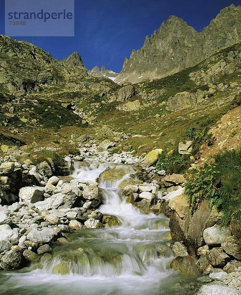 10560777  Mountain Brook  Alm  Alpen  Bach  Creek  Bach  Berge  Bern  Berner Oberland  Schweiz  Europa  Sustenpass
