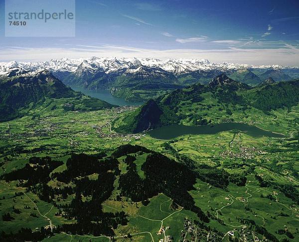 10623622  Alpen  Panorama  Landschaft  Lauerzersee  Lake  Luftaufnahme  Zentralschweiz  Schweiz  Europa  Luftaufnahme  schwenken