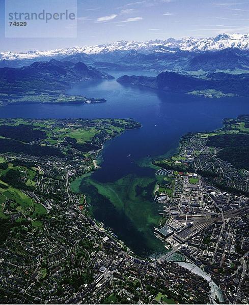 10623701  Luftaufnahme  Antenne anzeigen  Landschaft  Luzern  Panorama  Richtung alpine  Alpen  Schweiz von oben  Stadt  Stadt  V