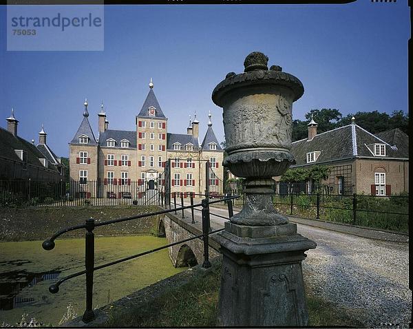 bauen Palast Schloß Schlösser Wohnhaus Gebäude Brücke Niederlande