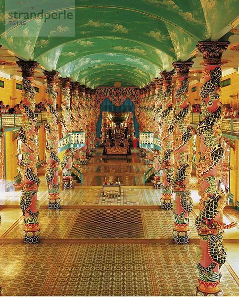 10632084  Caodai Tempel  Ho-Chi-Minh-Stadt  innerhalb  Kultur  Religion  Süden  Tay Ninh  Überblick  Vietnam  Asien