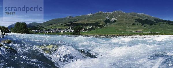 10635472  River  Fluss  Graubünden  Graubünden  Engadin  Unterengadin  Landschaft  Gebirge  alpine  Alpen  Zuoz  Inn  Panorama  S
