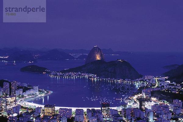 10637950  Brasilien  Südamerika  Bucht  Guanabara Bay  Küste  Landschaft  Licht  Meer  Nacht  in der Nacht  Rio De Janeiro  Stadt  Stadt