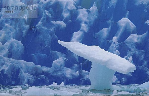10641091  Alaska  blau  Ice  Bildung  Gruppe  Eisriesenwelt  Gletscher  grafische Formen  Formen  Horizontal  kalt  Natur-Wunder  Crosswi
