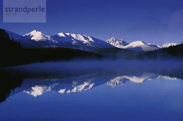 10643119  Berg  Gebirge  blau  Himmel  Kanada  Nordamerika  Rauch  Berge  Herbst  Horizontal  Idyls  Idyl  Jasper  Ja