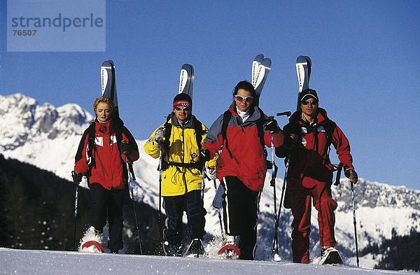 10644443  alpine  Alpen  Berge  Carving  Ski  Carver  Ersatz Zeit gehen  Gepäck  Gruppe  Steigung  Neigung  Schnee  Schnee sh