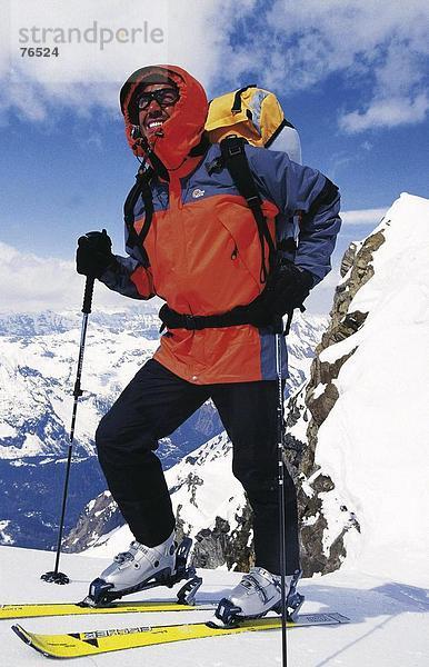 10644460  alpine  Alpen  wird immer besser  Freizeit  Mann  Gebirge  Schnee  ski  Skifahren  ski  Sport  Ski Tour  Tour  winter
