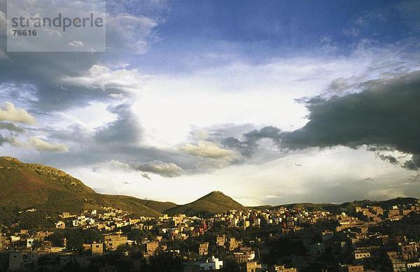 10645156  Abend Licht  Guanajuato  Hügel  Mexiko  Zentralamerika  Lateinamerika  vollständige Schuss  Überblick