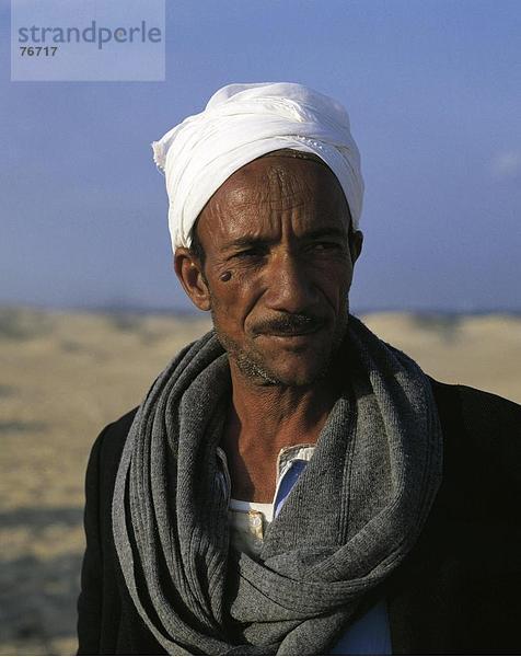10647307  Ägypten  Nordafrika  Fellache  Mann  Nil  Portrait