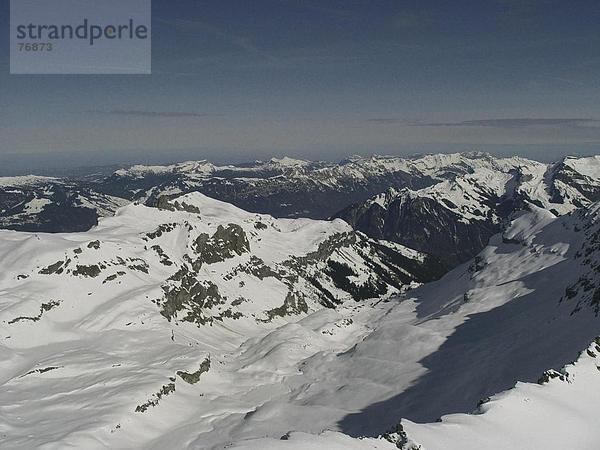 Panorama Landschaftlich schön landschaftlich reizvoll Europa Berg Alpen Berner Oberland Kanton Bern Schweiz