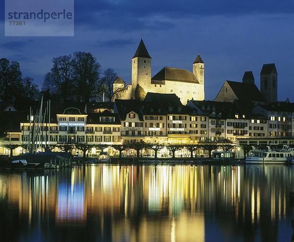 beleuchtet Hafen Europa Palast Schloß Schlösser Nacht Altstadt Schweiz bei Nacht